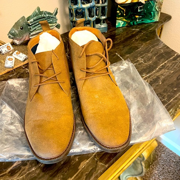 Parker & Sky Other - EUC Men Brown Low Cut Boot Shoes